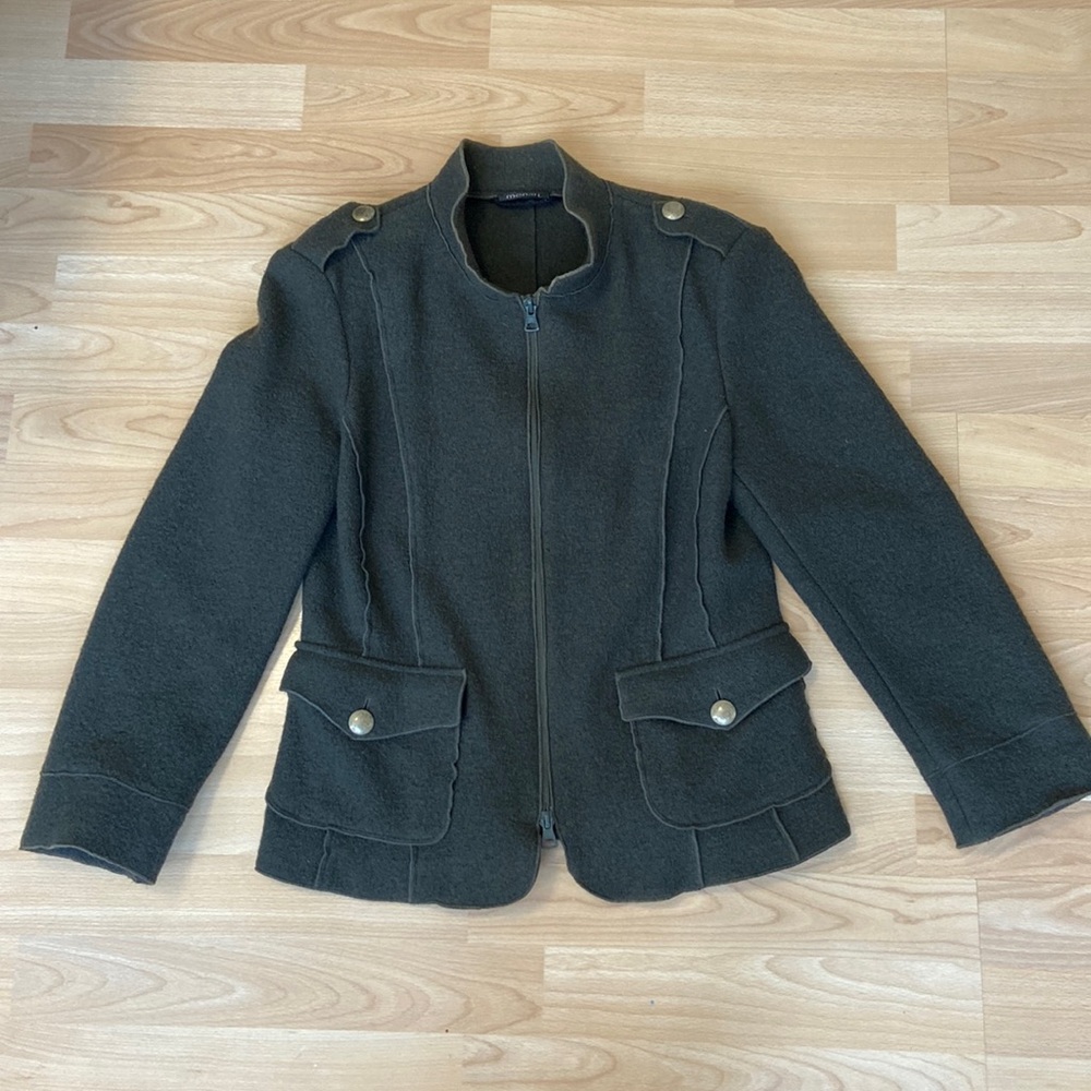 Monari 100 % wool ladies blazer size 6